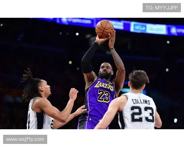 詹姆斯再创里程碑率湖人逆转勇士年轻球星崭露头角掀起联盟新格局